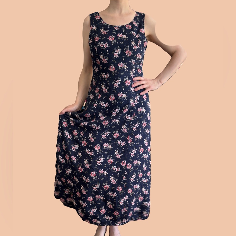 Laura Ashley Floral Sleeveless Maxi Dress
